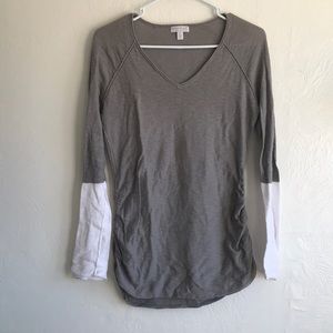 A pea in the pod maternity long sleeve shirt small